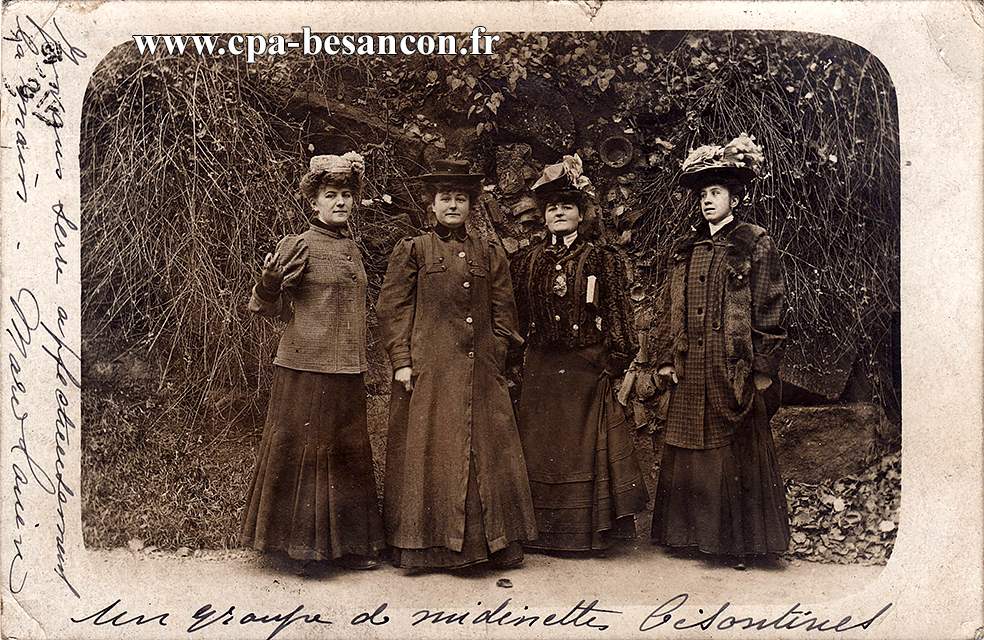 Un groupe de midinettes bisontines - Le 2 décembre 1907
